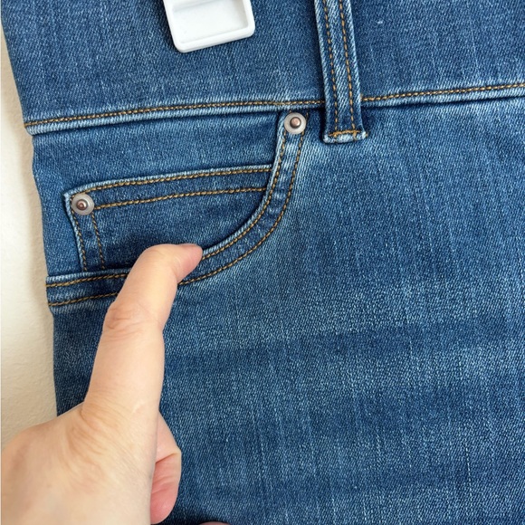 SPANX Jeans Blue Flare Leg High Waist Denim Size M - Picture 12 of 13